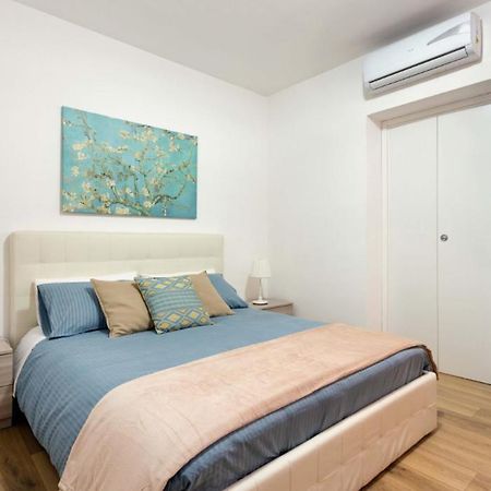 Centre Apartment Grotte Bianche 2 Κατάνια Εξωτερικό φωτογραφία